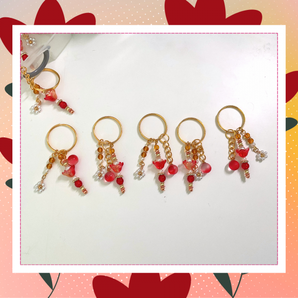 Porte-clés féminin intemporel « Fleur Rouge » – Image 2