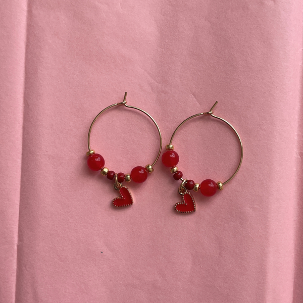 À la recherche d'idée pour cette Saint Valentin ! Découvrez notre collection de bijoux spéciale pour célébrer l'amour, en promotion. À offrir en cadeau romantique ou à garder pour soi...