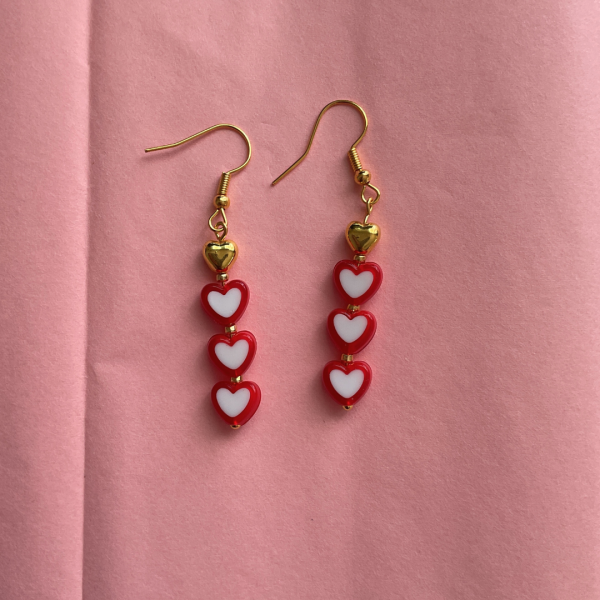 À la recherche d'idée pour cette Saint Valentin ! Découvrez notre collection de bijoux spéciale pour célébrer l'amour, en promotion. À offrir en cadeau romantique ou à garder pour soi...