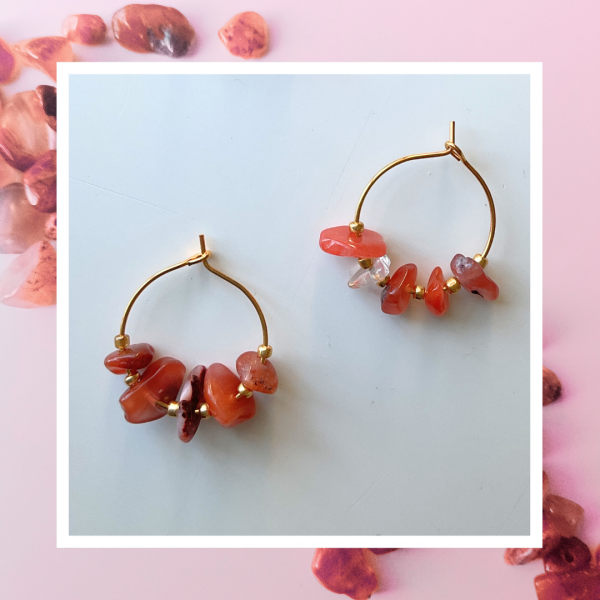 Boucles d’oreilles créoles en cornaline – Image 2
